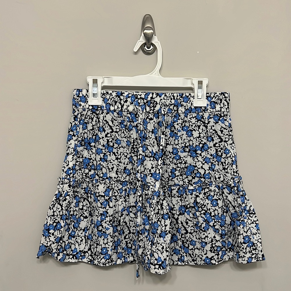 zara floral mini skirt: size US small